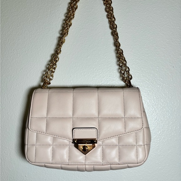 Michael kors soho soft pink LG chain shldr leather purse brand new with tag - Picture 4 of 9